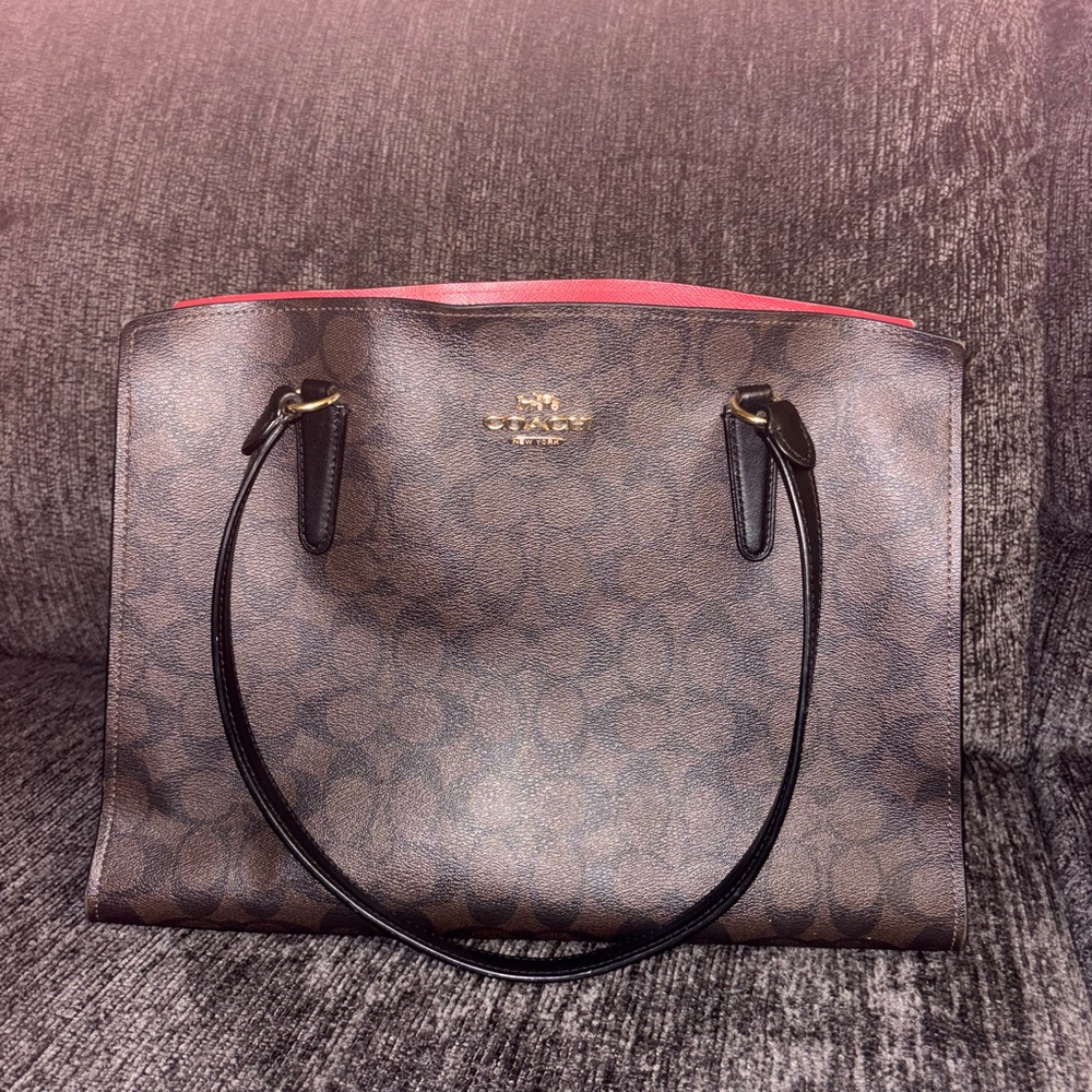 Coach Tatum Carryall In Signature Canvas